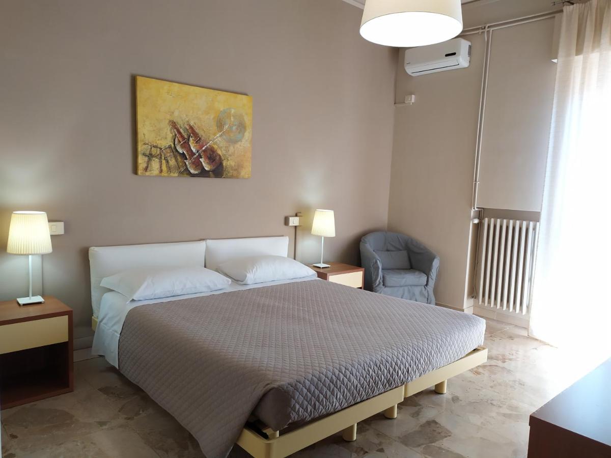 B&B Cameracaffe Centro Arezzo Exterior foto
