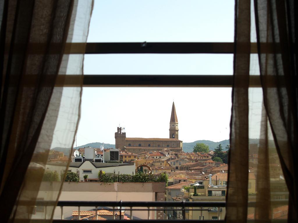 B&B Cameracaffe Centro Arezzo Exterior foto