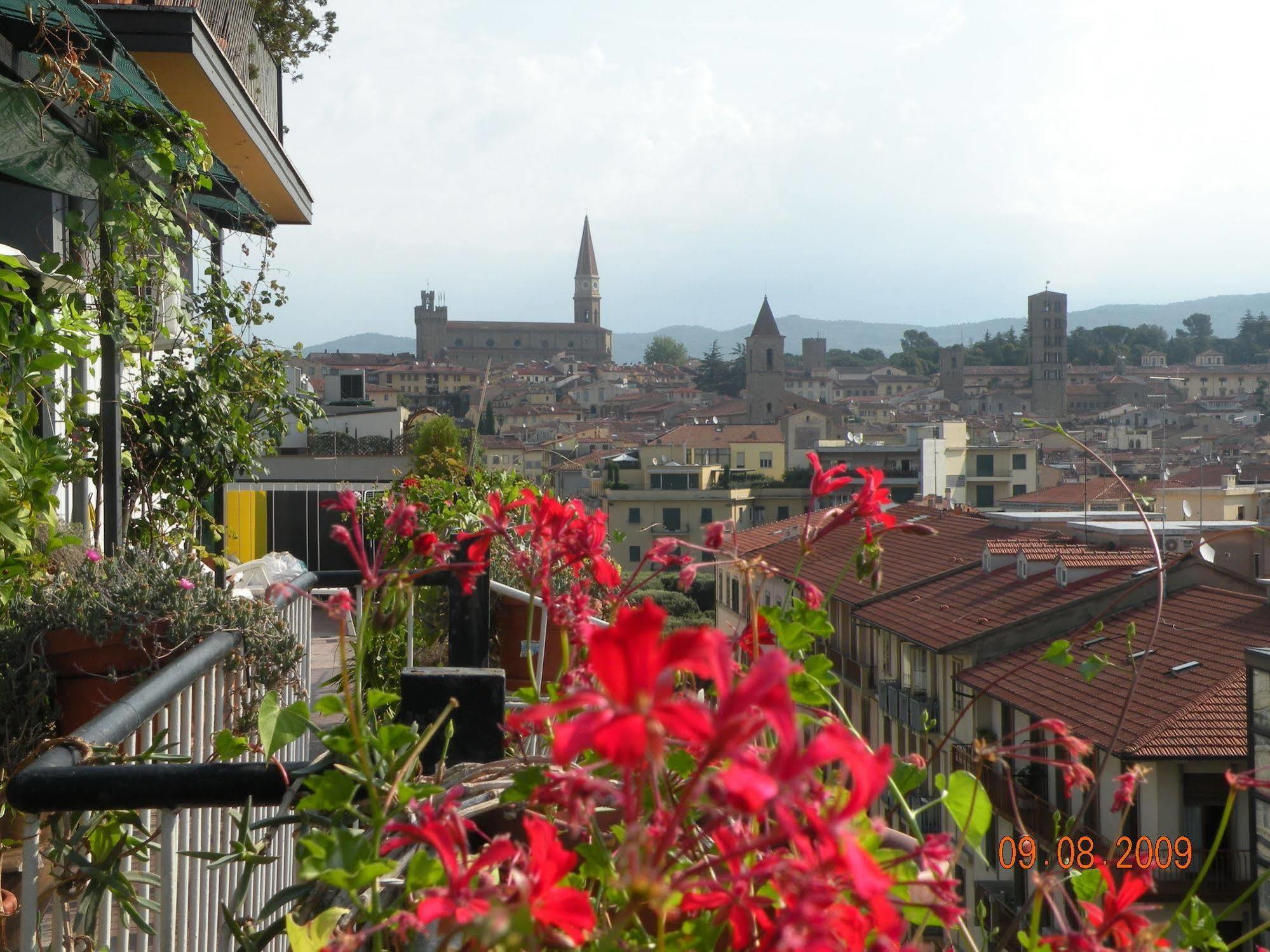 B&B Cameracaffe Centro Arezzo Exterior foto